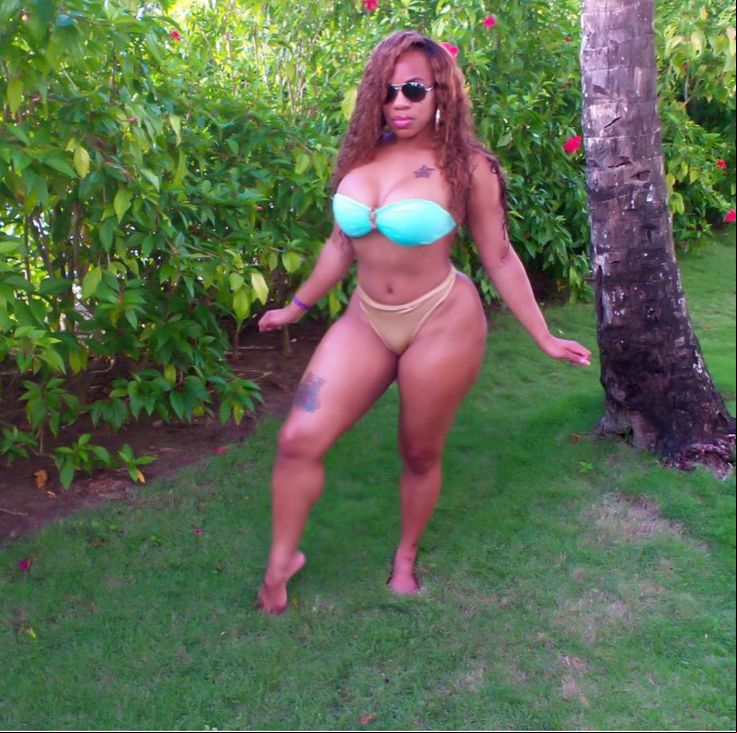 curvy women sexy women chocolate brown goddesses beautiful brown sugar instagram booty